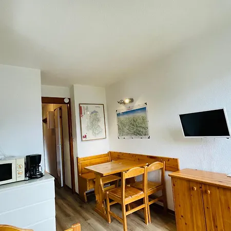Pour 2-3 Personnes Avec Balcon A Valfrejus - Fr-1-265-279 * Modane